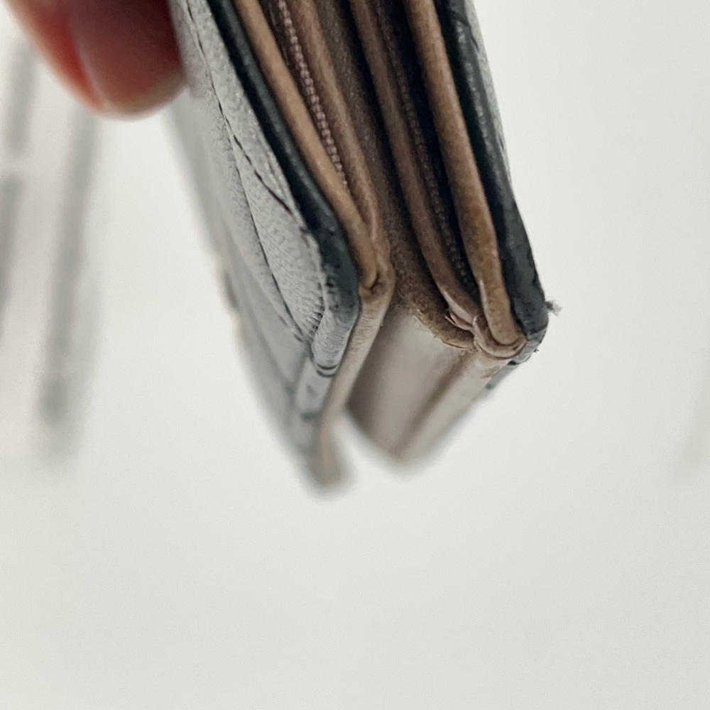 CHANEL Yen Wallet Black w/Taupe Interior and Silver CC Logo Very Good Condition - Picture 10 of 16